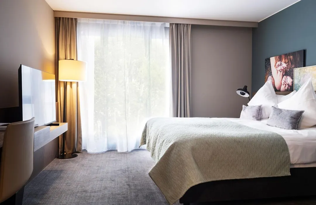 Acasa Suites Zurich Oerlikon-1